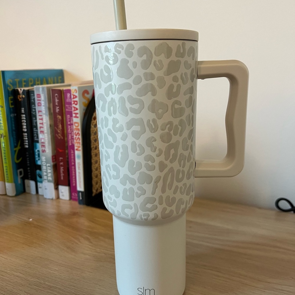 Simple Modern Tumbler